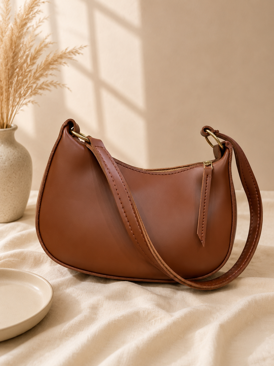 Vintage Charm Shoulder Bag