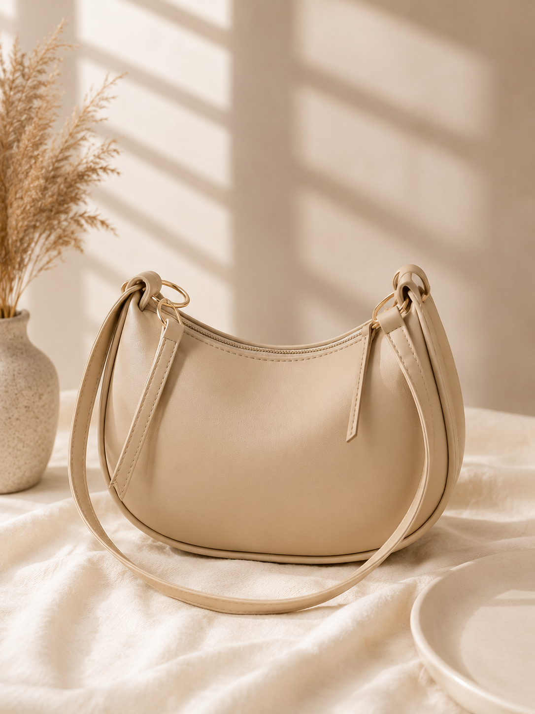 Vintage Charm Shoulder Bag