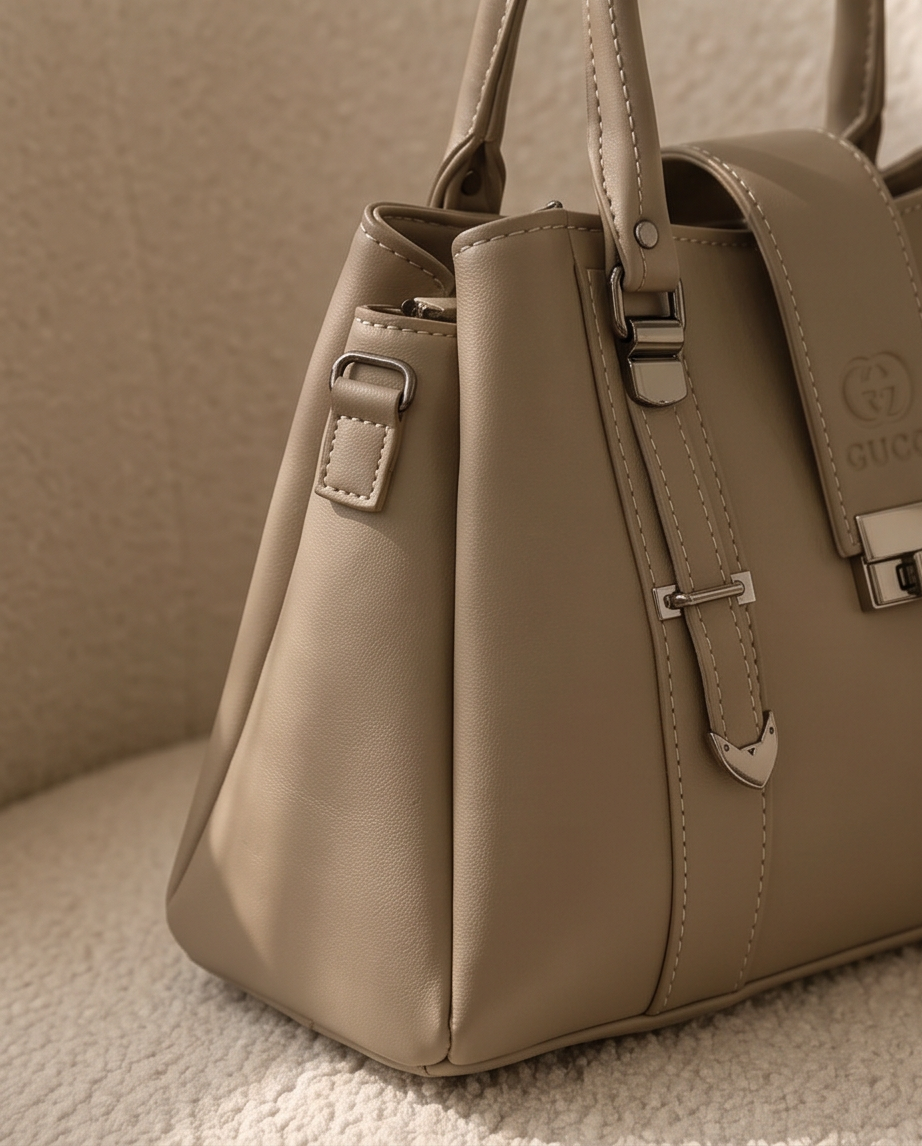 Elegant Structured Tote Bag with Mini Pouch